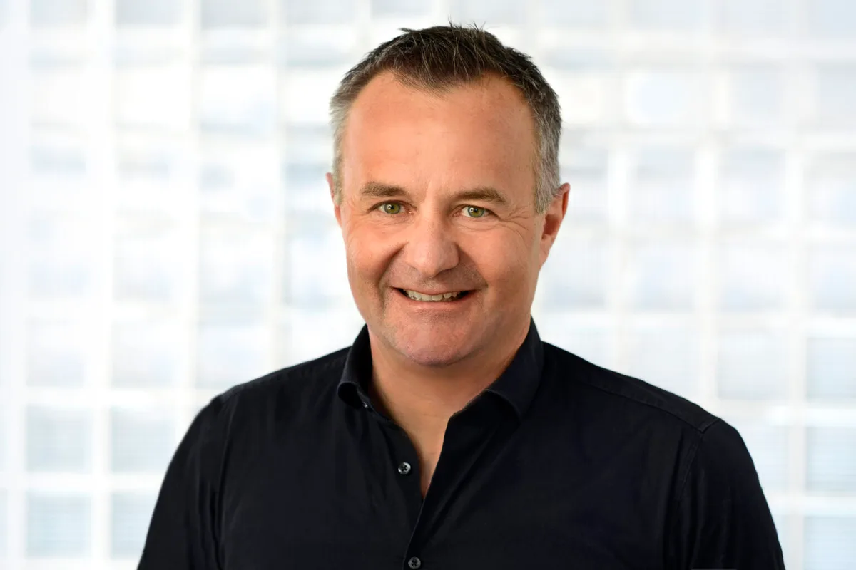 Martin Vögeli, Inhaber und Geschäftsführer der Konzeptwerk GmbH. Porträtfoto von Martin Vögeli von der Konzeptwerk AG.